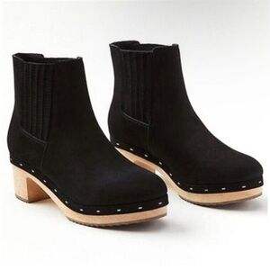 Loft Black Suede Platform Clog Boots Pull-on Fall Booties Sz 9 Like New